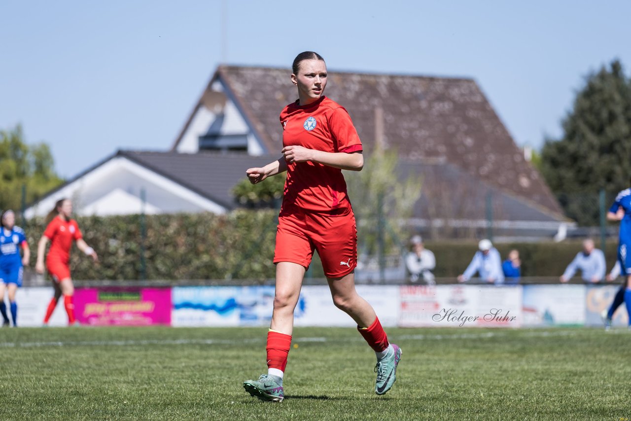 Bild 61 - F TSV Zarpen - Holstein Kiel II : Ergebnis: 2:6
